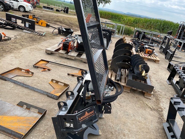 #9773-•-landhonor-hydraulic-logging-winch-skid-steer-attachment-image-6