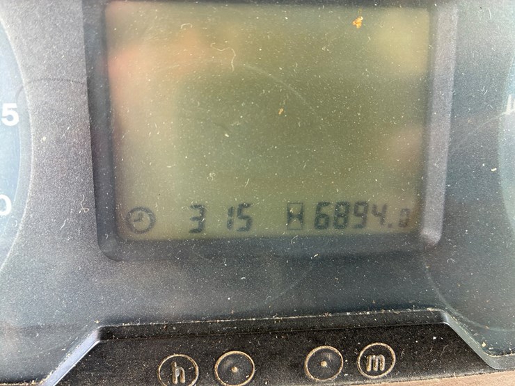 john-deere-6220-image-8