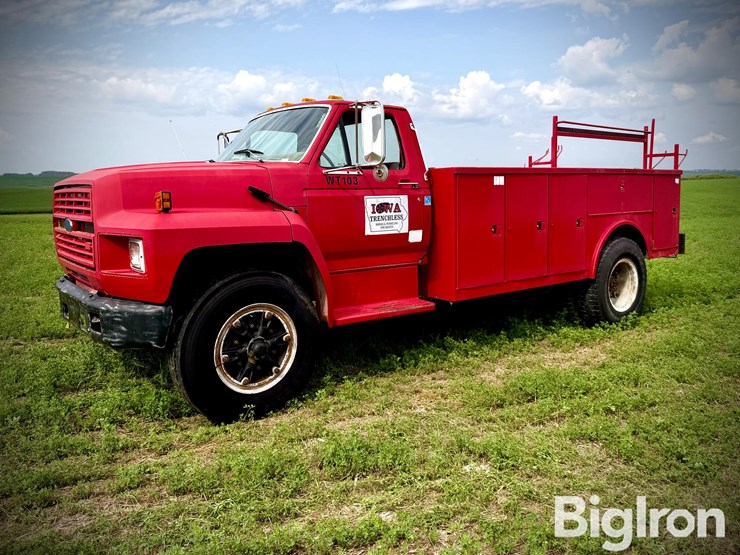 1993-ford-f700-image-1