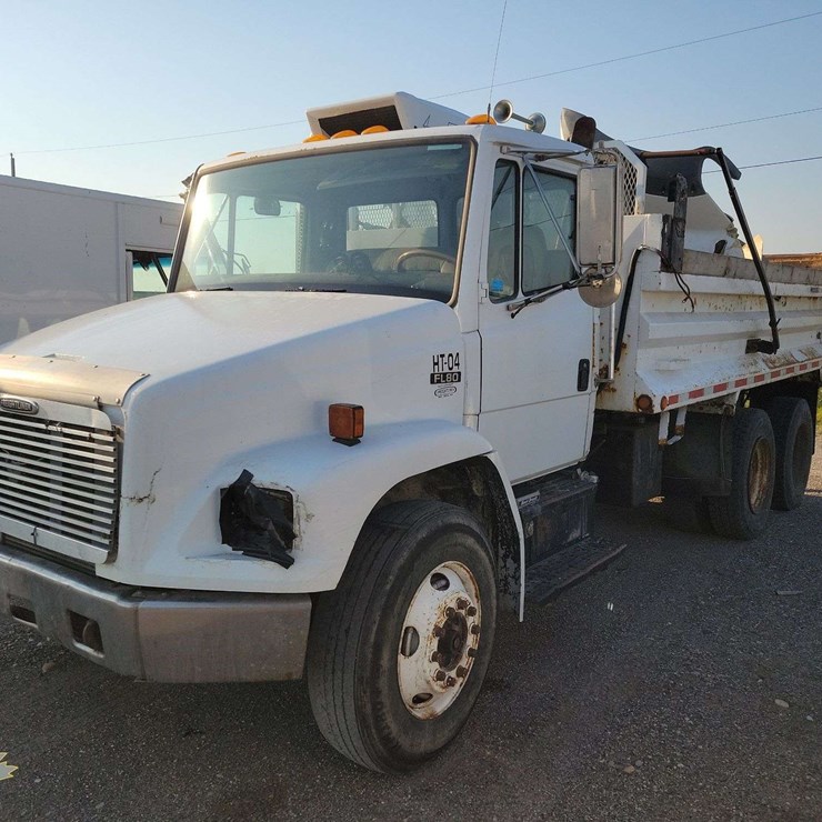 2000 FREIGHTLINER FL80
