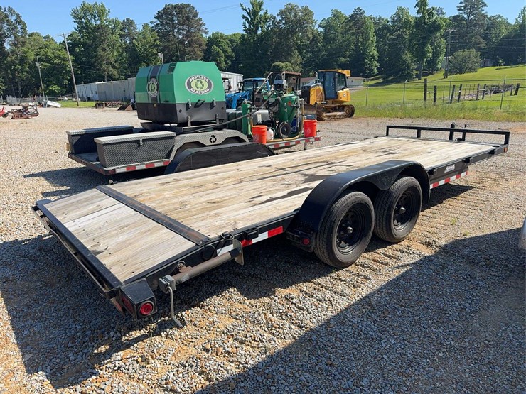 2022-load-trail-carhauler-image-4