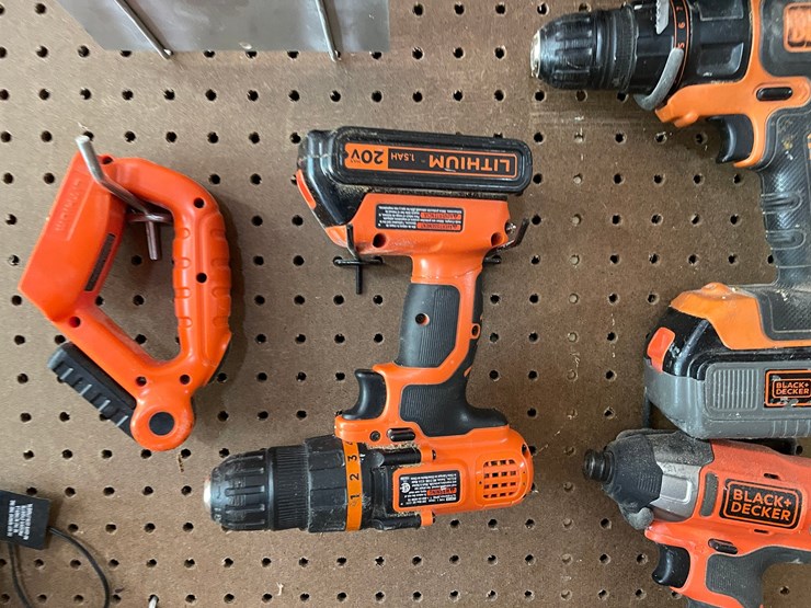 #10141-•-(7)-black-and-decker-cordless-power-tools-image-7