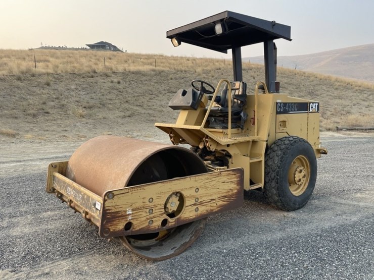 caterpillar-cs-433c-image-1