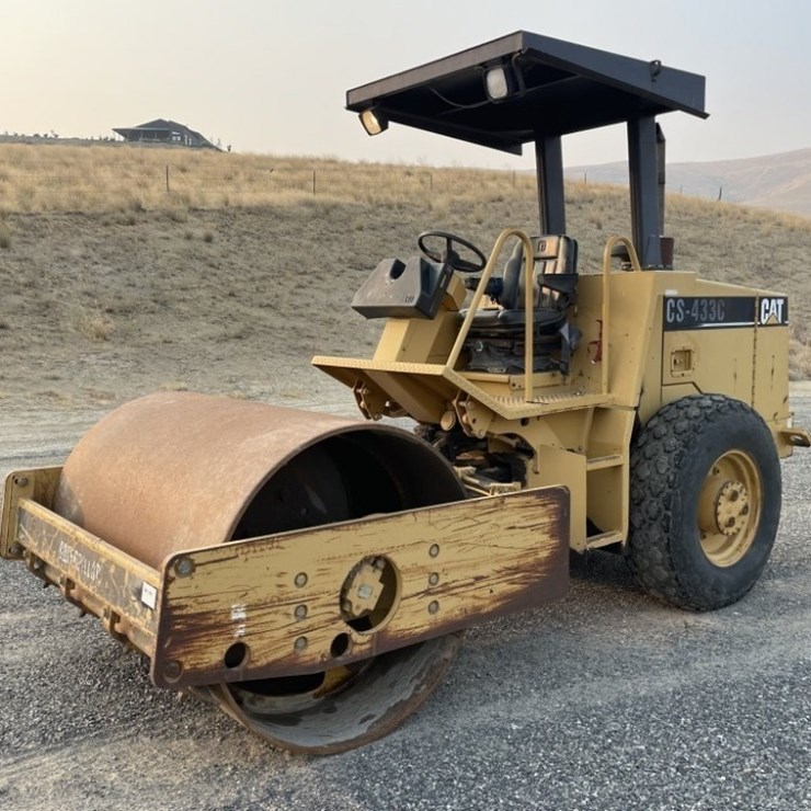 CATERPILLAR CS-433C