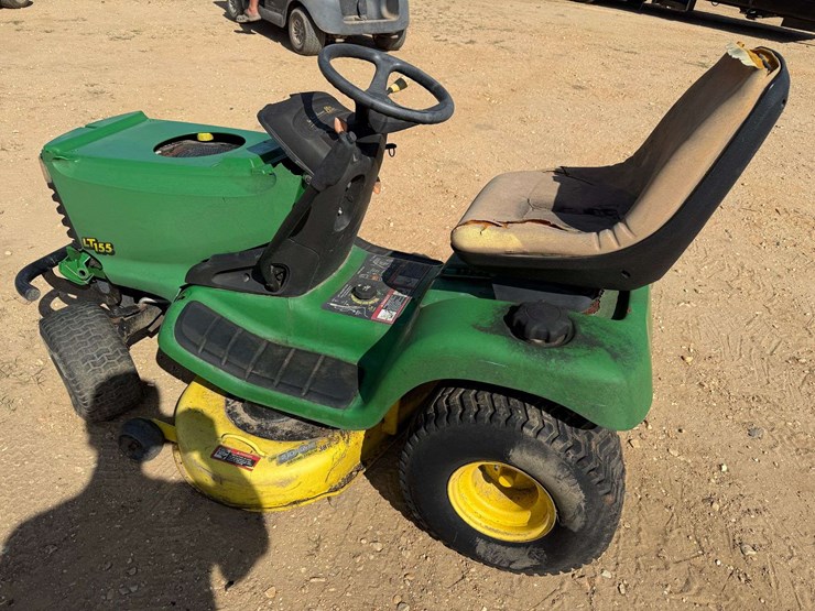 john-deere-la-image-2