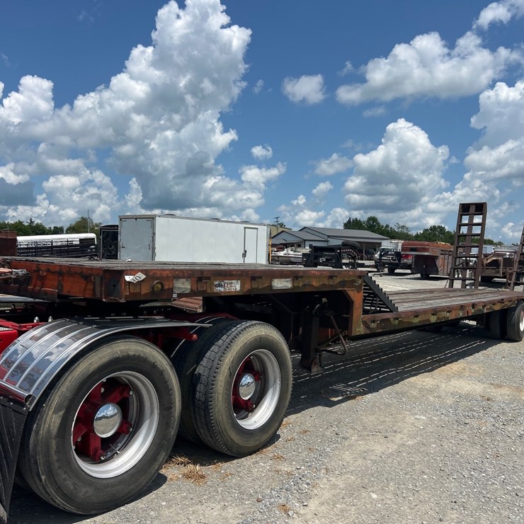 VULCAN TRAILER