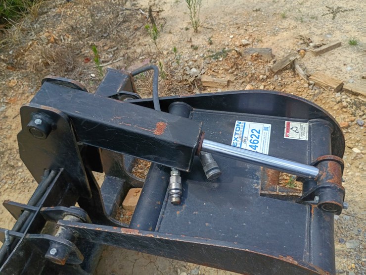 #24622-•-blue-diamond-rock-grapple-bucket-image-13