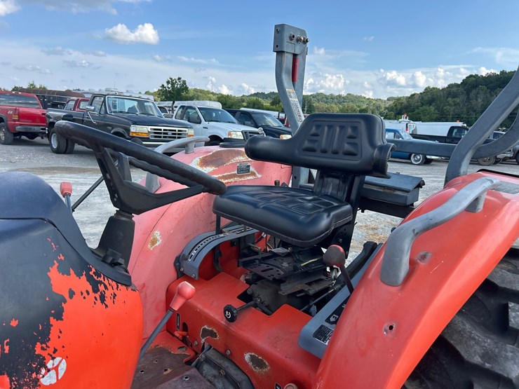 kubota-mx5100-image-10