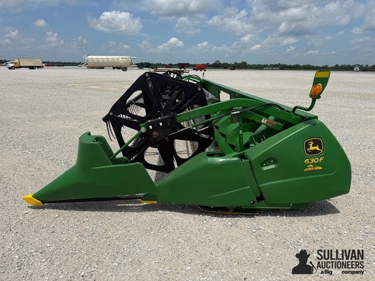 2014-john-deere-630f-image-8