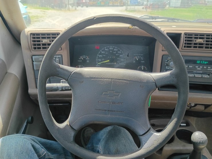 1996-chevrolet-s10-image-42