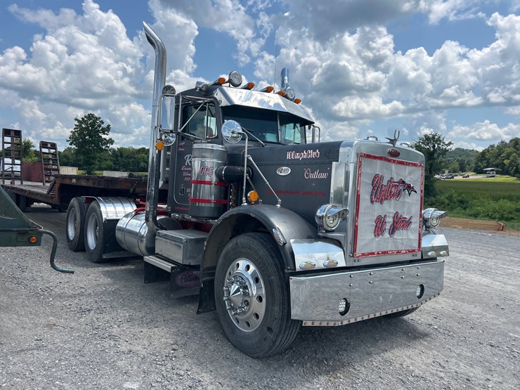 1986-peterbilt-359-image-3
