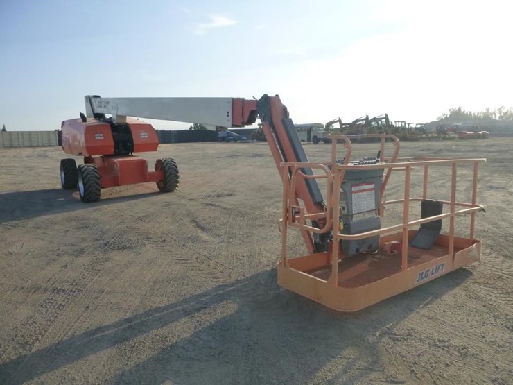 2013-jlg-860sj-image-1
