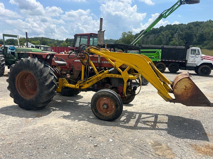 massey-ferguson-165-image-2
