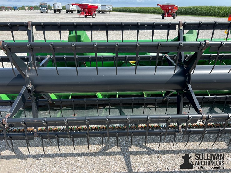 2010-john-deere-630f-image-15