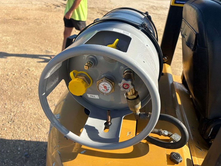 caterpillar-gc25k-image-20