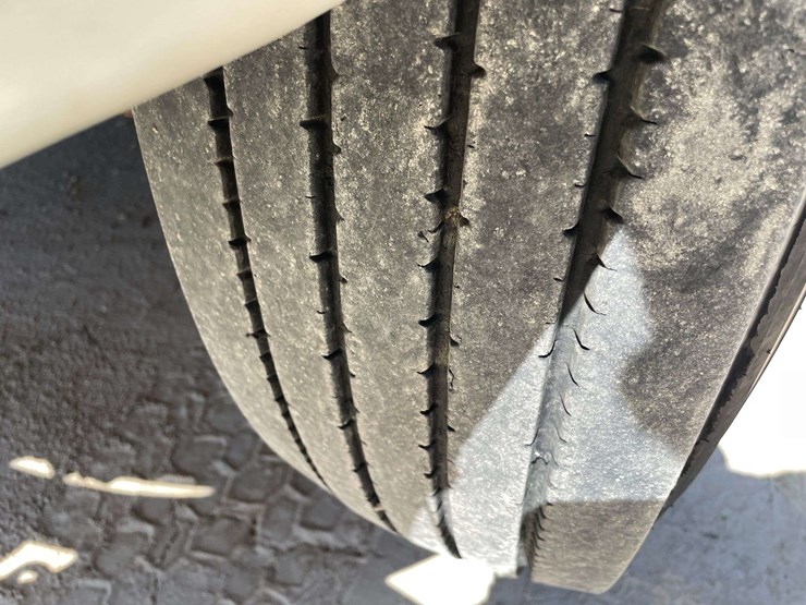 2006-international-durastar-4400-image-23
