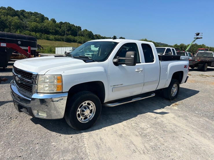 2007-chevrolet-2500-image-1