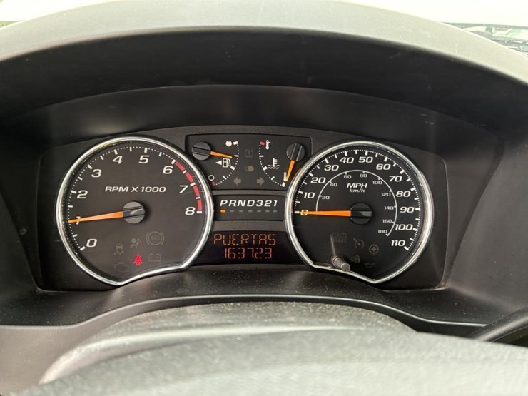 2011-chevrolet-colorado-image-13