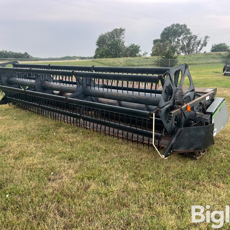 Deutz-Allis R20 20’ Platform Header