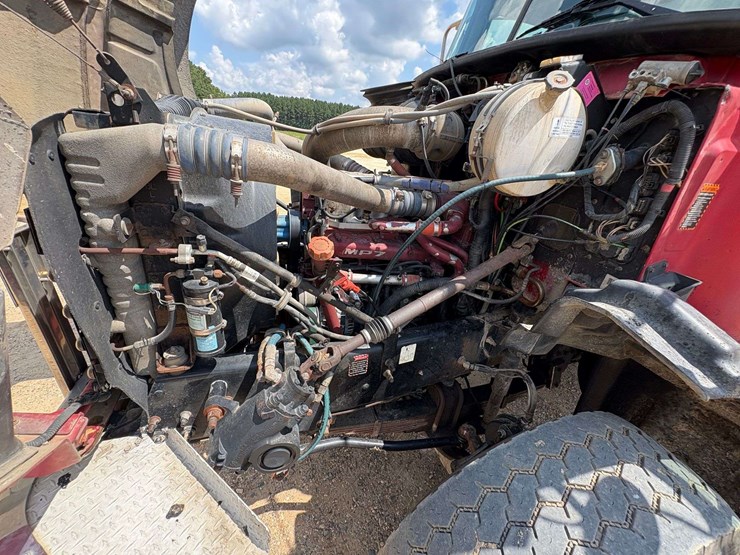 2007-mack-granite-ctp713-image-35