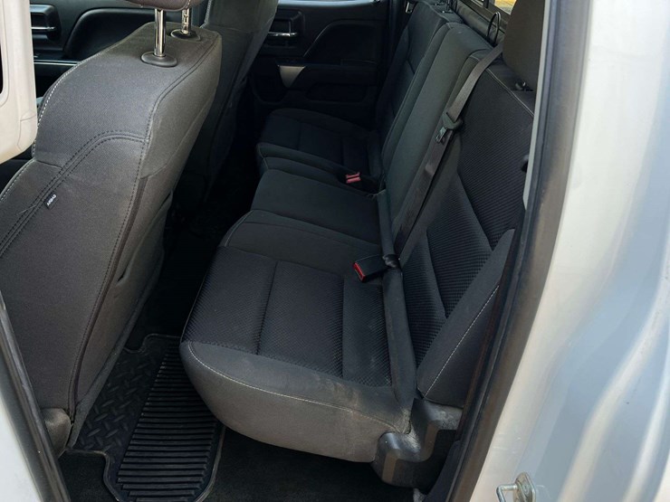 2017-chevrolet-silverado-1500-image-15