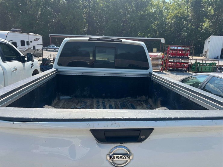 2018-nissan-titan-image-7
