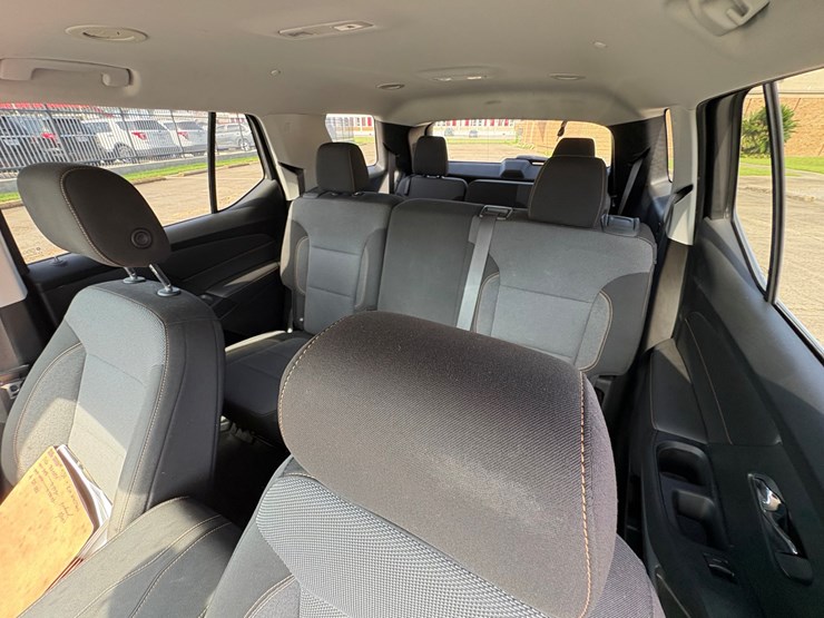 2020-chevrolet-traverse-image-8