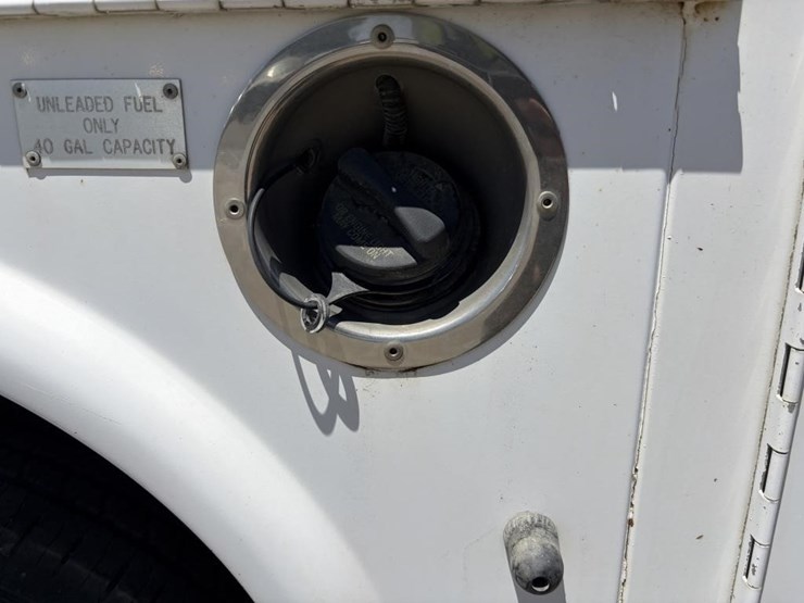 2004-ford-f350-image-7