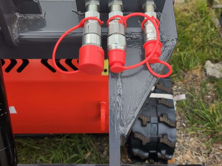 zjg-mini-skid-steer-loader-zj-380-(red)---15hp-image-4