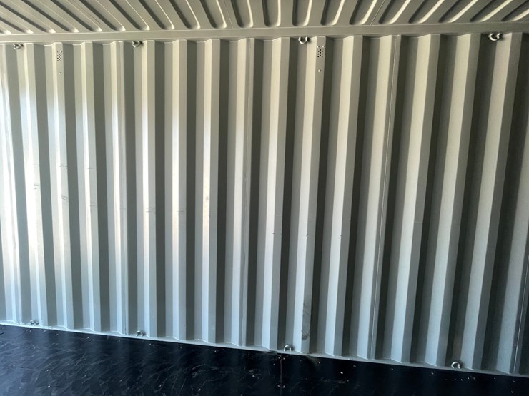 #402-•-40'-high-cube-multi-door-shipping-container-image-25