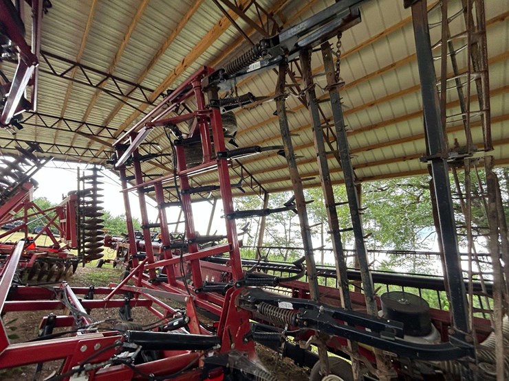 2017-case-ih-255-image-9