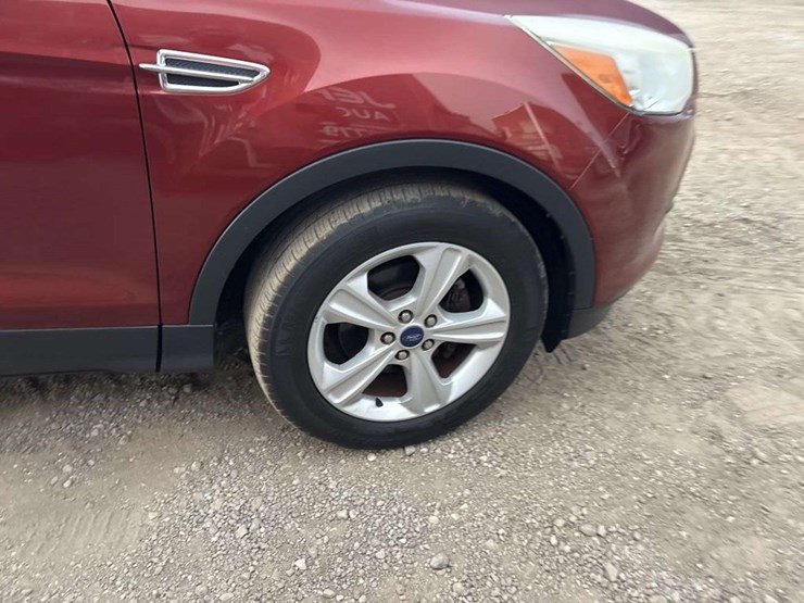2014-ford-escape-se-image-8