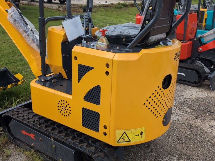 zjg-mini-excavator-zj-12-(yellow)-image-7