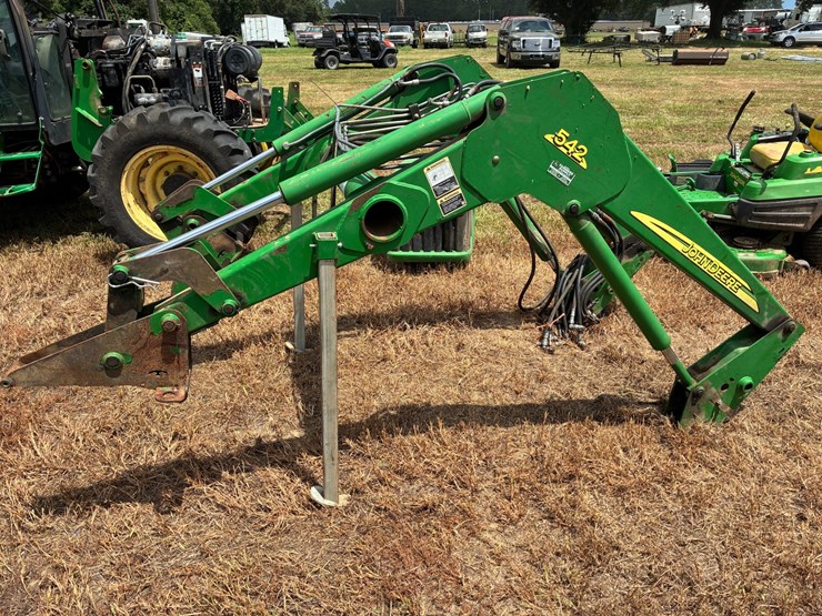 john-deere-542-image-2