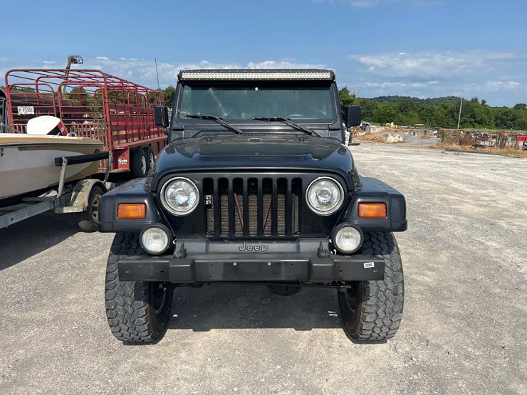 1998-jeep-wrangler-image-3