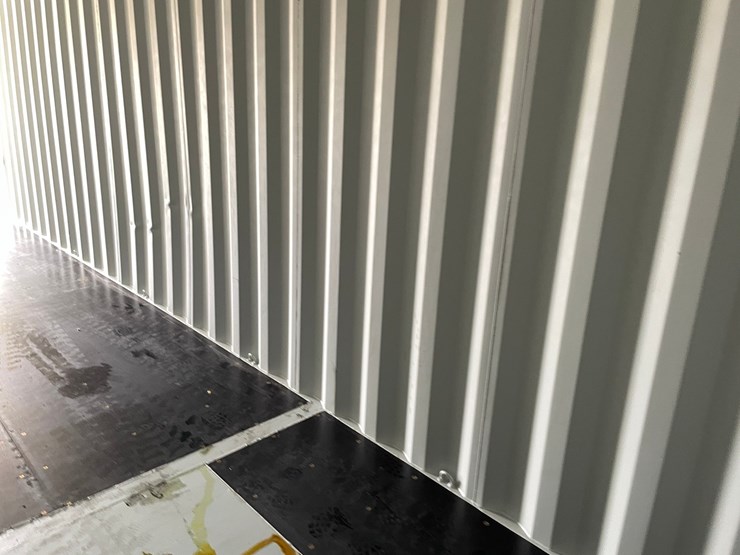 #401-•-40'-high-cube-multi-door-shipping-container-image-30