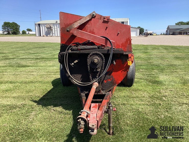 nu-hawk-170-s/a-manure-spreader-image-2