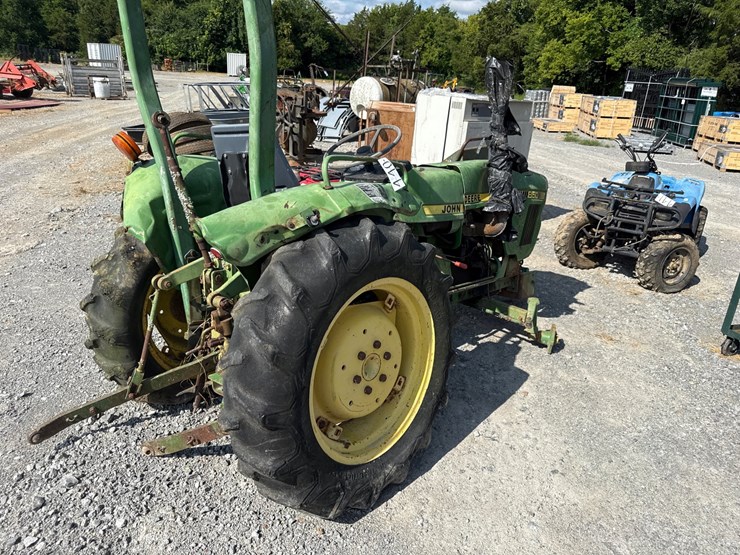 john-deere-850-image-4