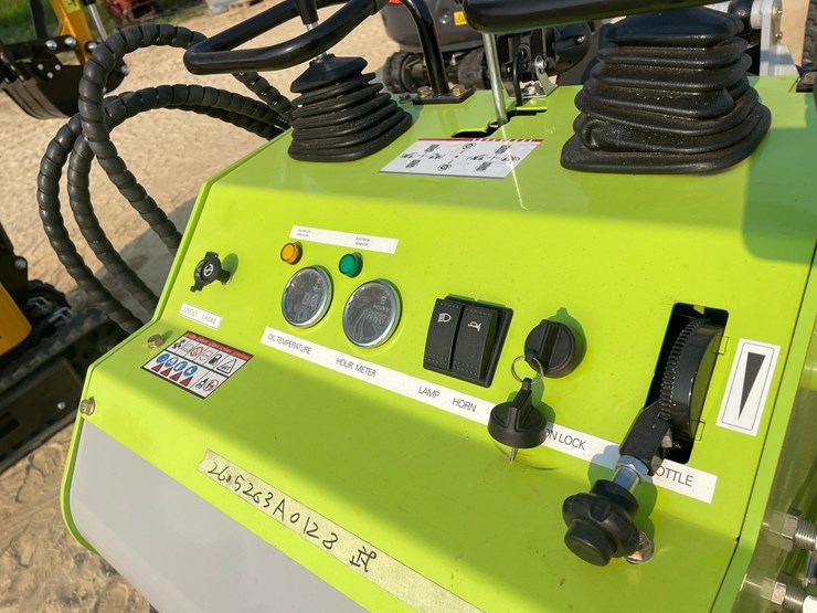 #410-•-ats-power-mini-skid-steer-loader-image-11