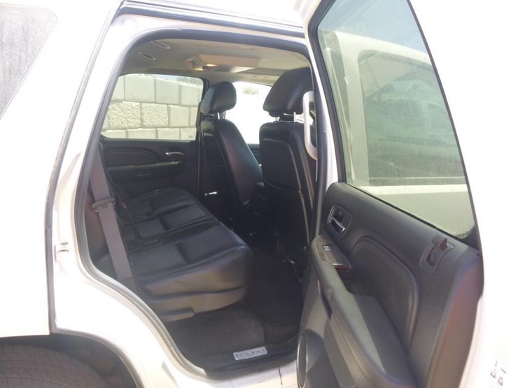2011-gmc-yukon-denali-image-20