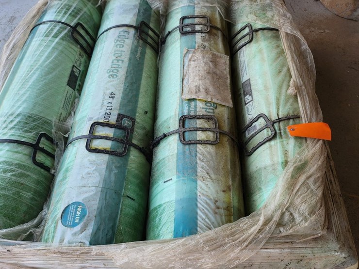 #2814a-•-(4)-rolls-of-john-deere-edge-to-edge-baler-net-wrap-image-2
