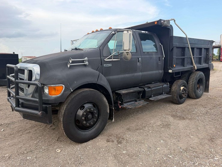 2006-ford-f750-image-2
