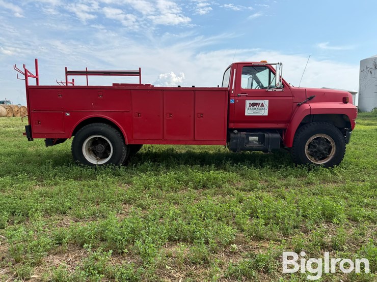 1993-ford-f700-image-4