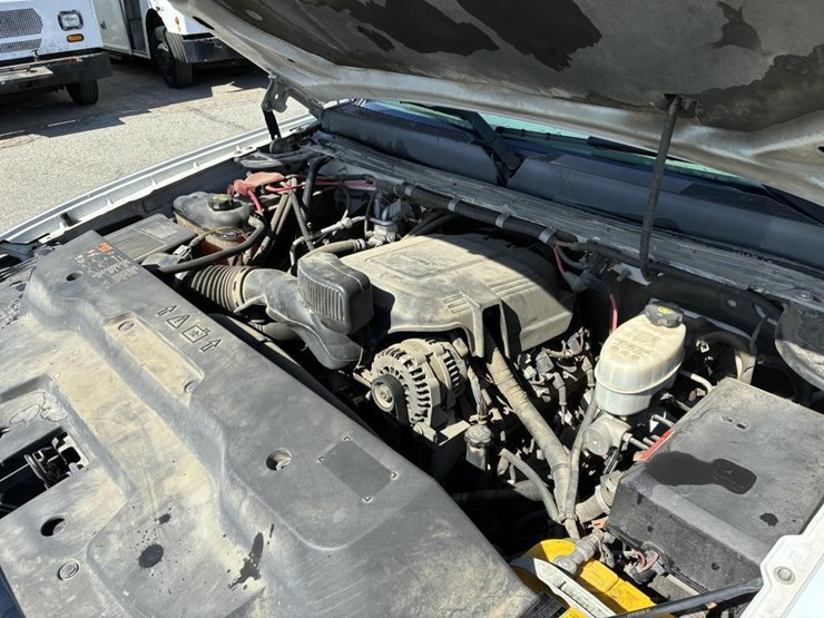 2012-gmc-sierra-3500hd-image-7