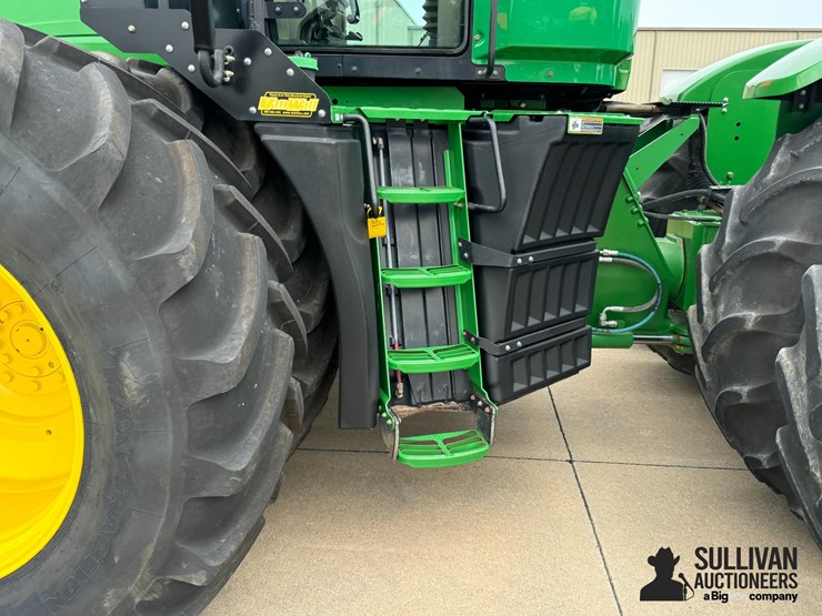 2013-john-deere-9410r-image-16