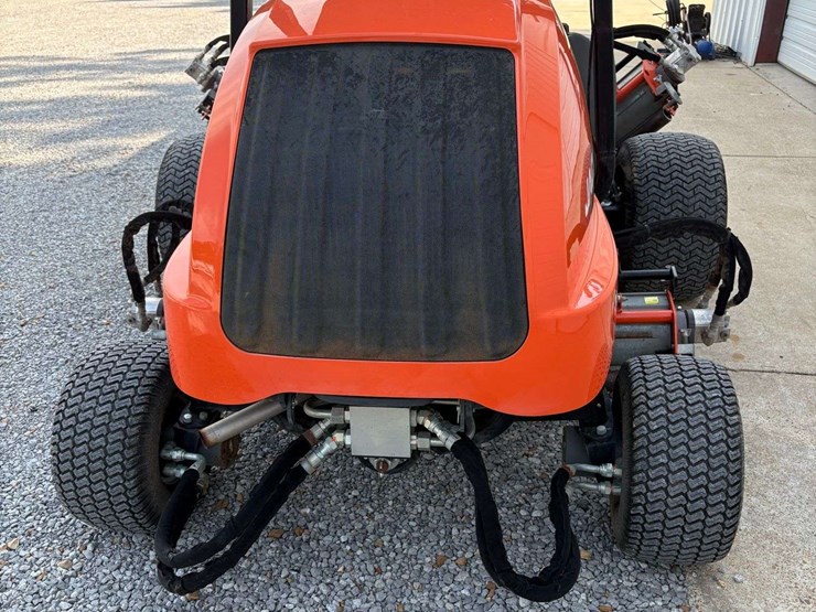 2020-jacobsen-lf570-image-21