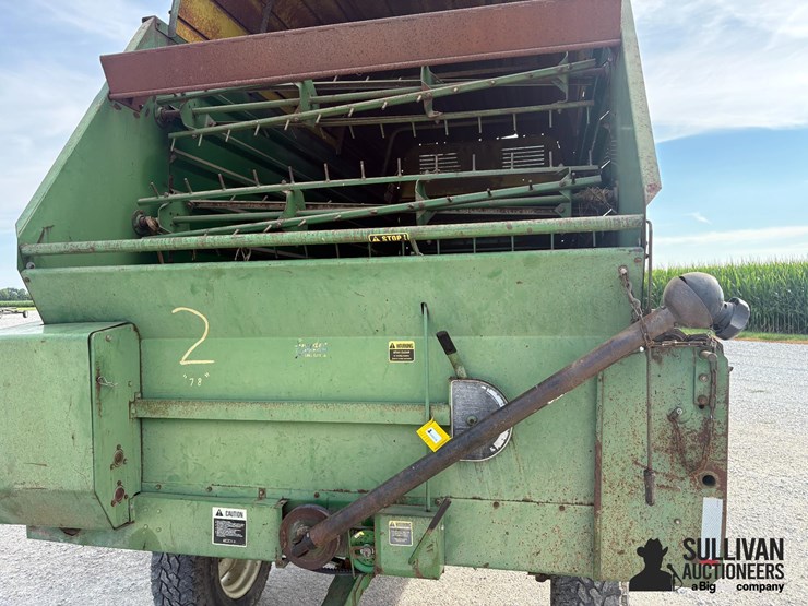 john-deere-716-image-10