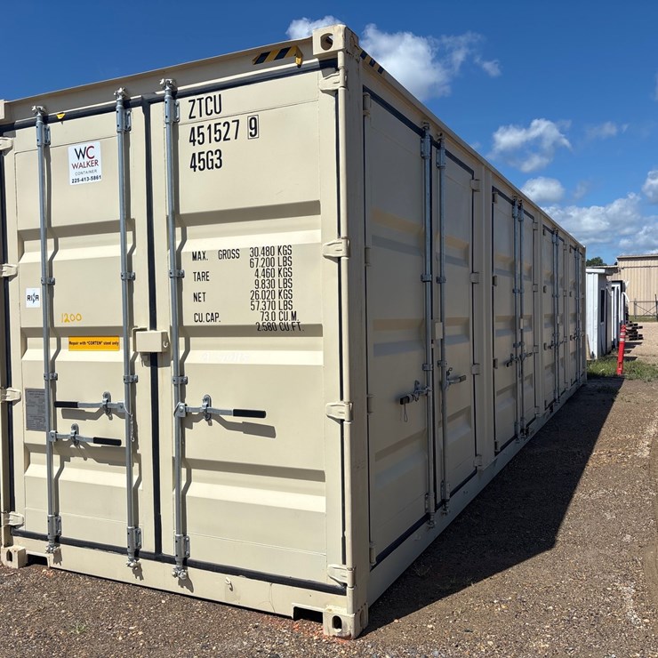 #1200 • 40FT SHIPPING CONTAINER