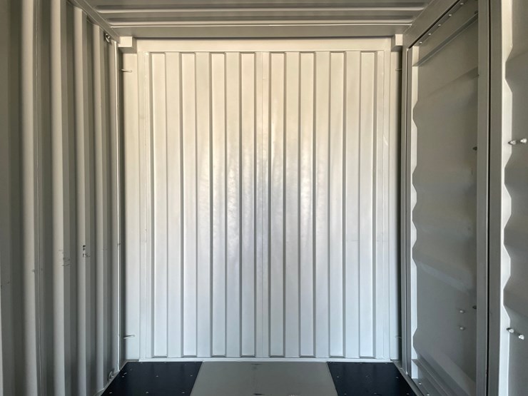 #402-•-40'-high-cube-multi-door-shipping-container-image-12