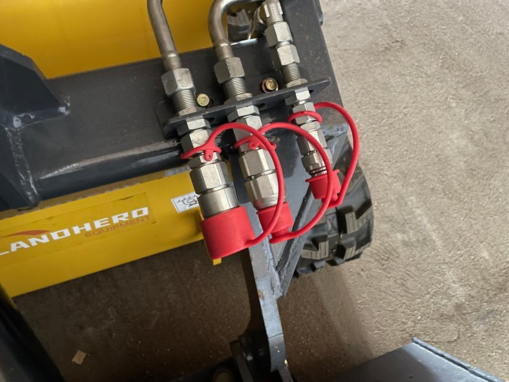 #9732-•-land-hero-mini-skid-steer-loader-image-42
